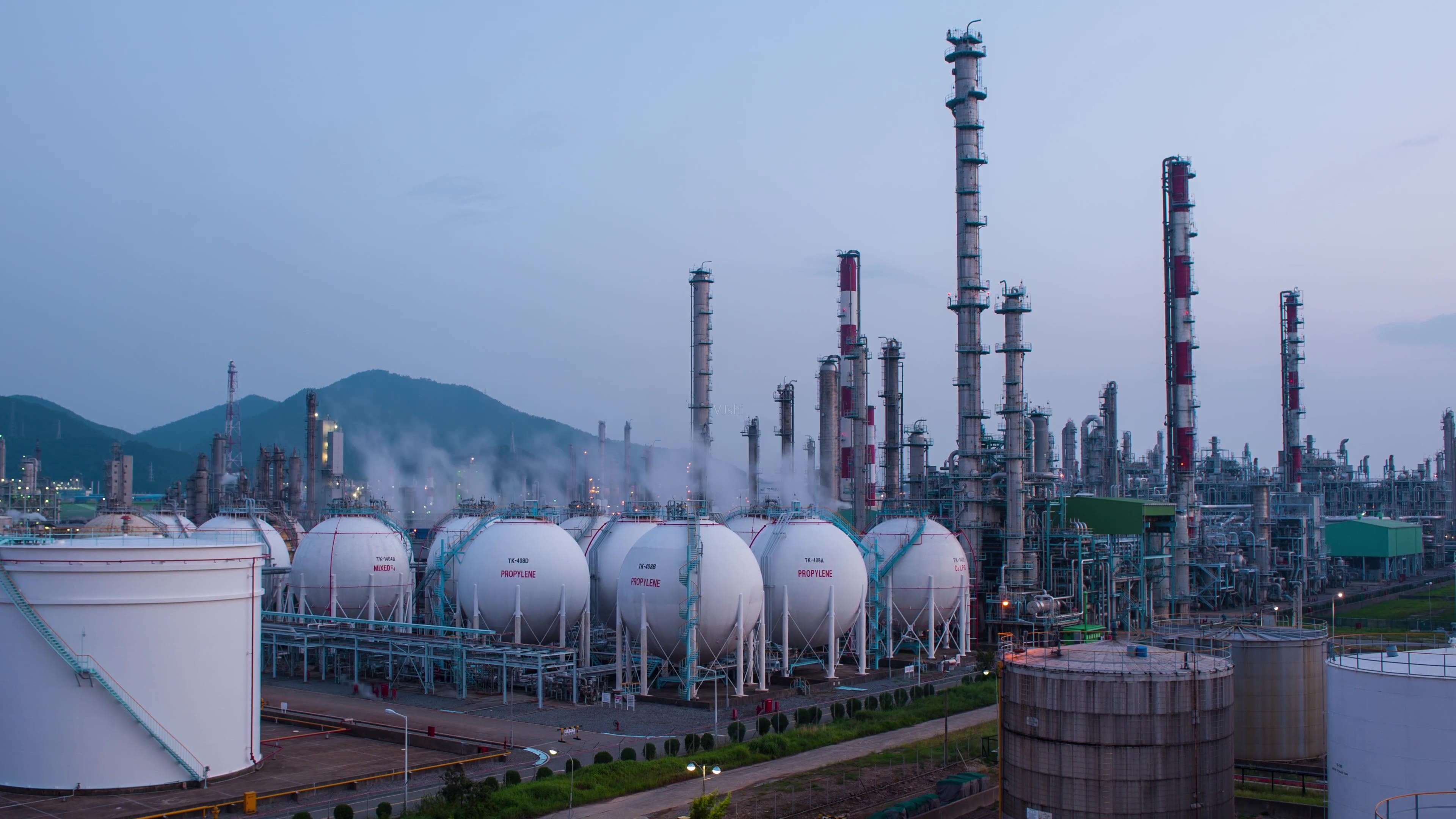 1638432459819049158.jpg 化工廠人員定位3.jpg